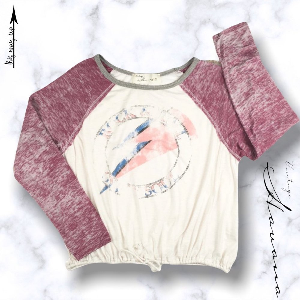 VINTAGE HAVANA Cinch Waist Raglan Tee